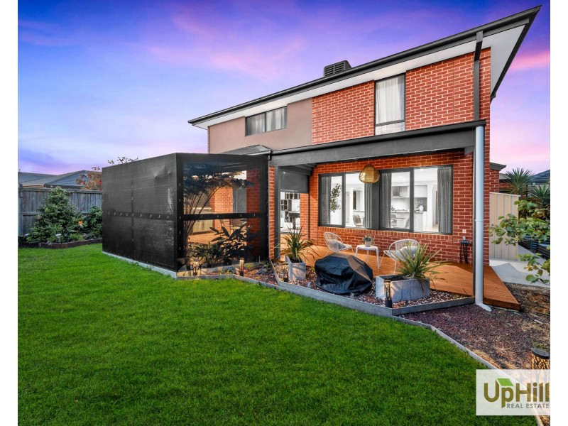 24 Compton Way, Clyde North VIC 3978