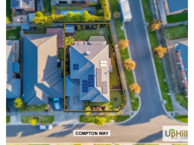 24 Compton Way, Clyde North VIC 3978