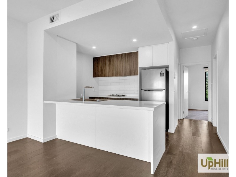 16 Spirit Boulevard, Cranbourne East VIC 3977