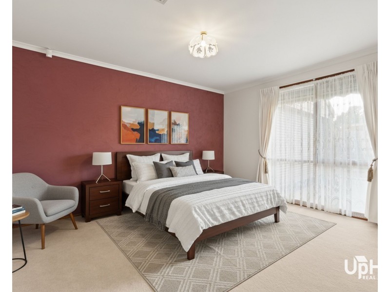 12 Princess Maria Place, Hampton Park VIC 3976