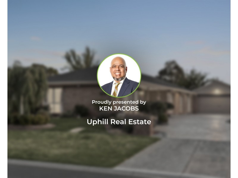 12 Princess Maria Place, Hampton Park VIC 3976