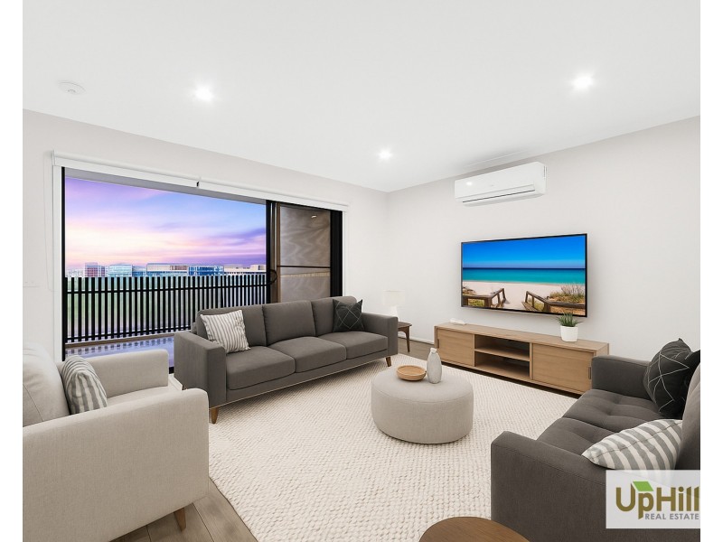 5 Davland Street, Clyde North VIC 3978