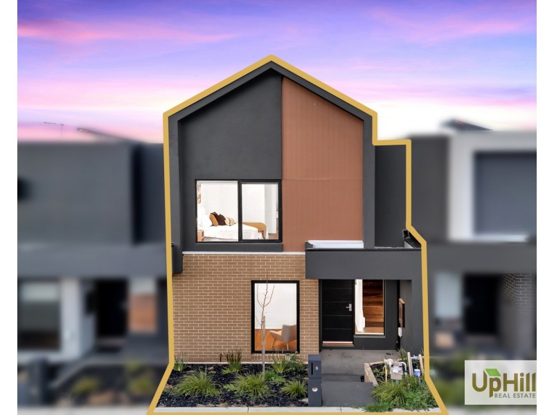 5 Oasis Place, Clyde North VIC 3978