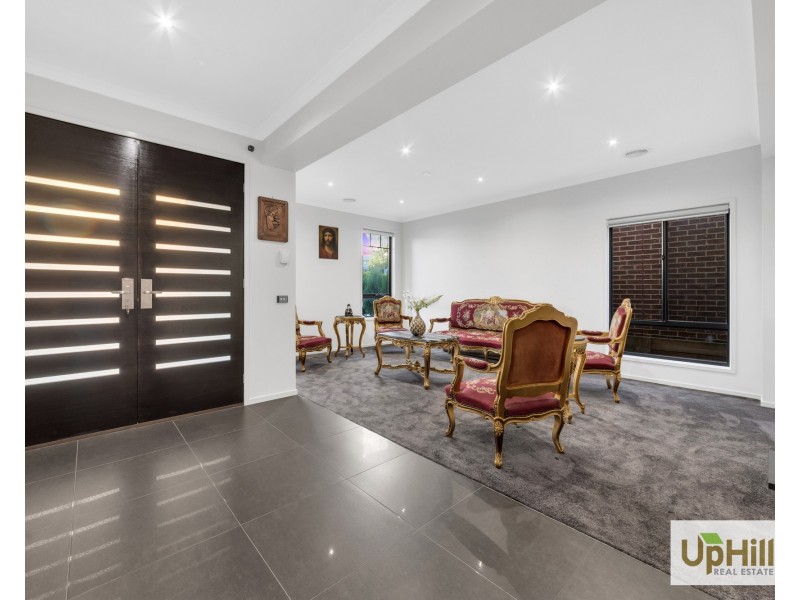 26 Greenslate Street, Clyde North VIC 3978