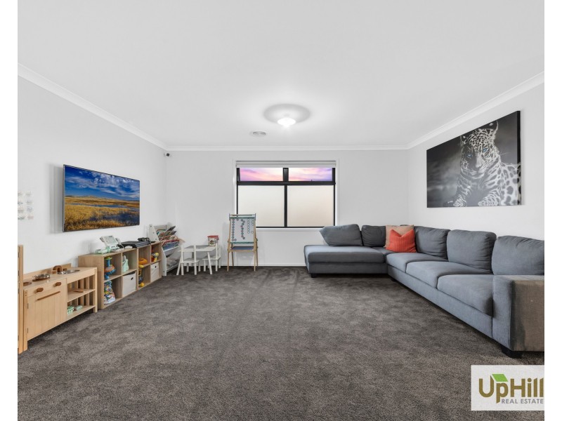 26 Greenslate Street, Clyde North VIC 3978