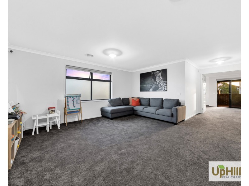 26 Greenslate Street, Clyde North VIC 3978
