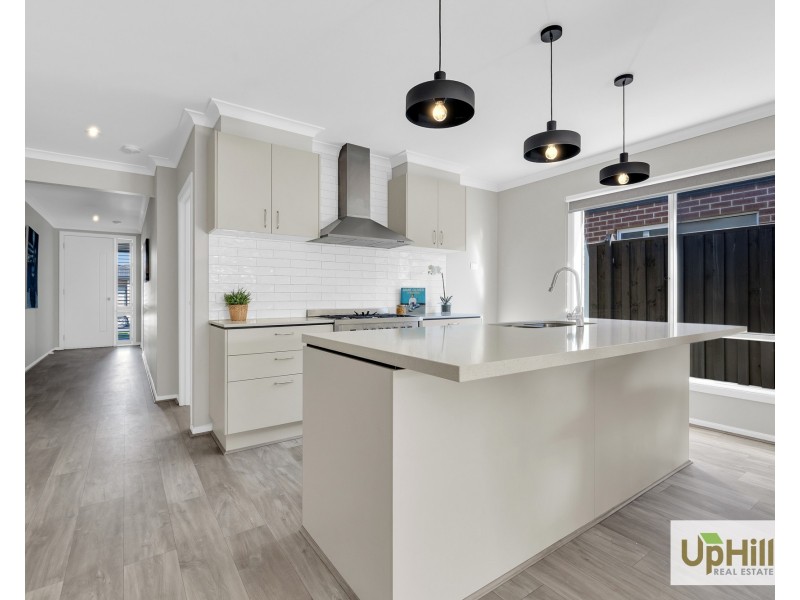 48 Mindful Circuit, Clyde VIC 3978