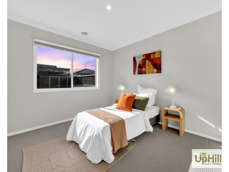 48 Mindful Circuit, Clyde VIC 3978