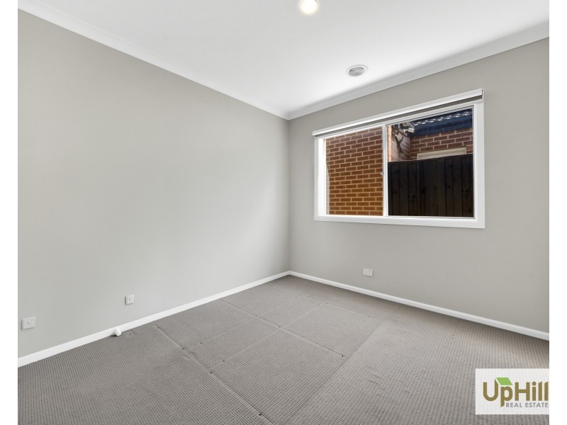 48 Mindful Circuit, Clyde VIC 3978