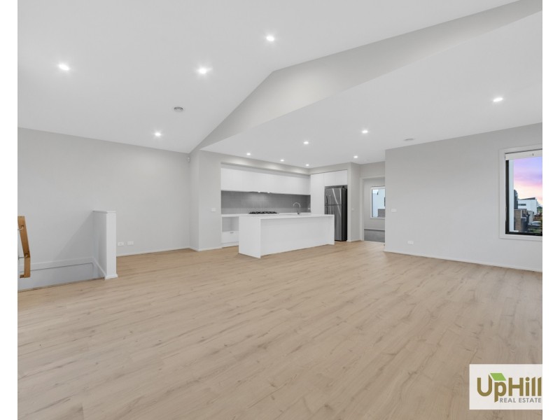 65 Swanston Street, Clyde VIC 3978