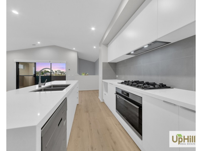 65 Swanston Street, Clyde VIC 3978