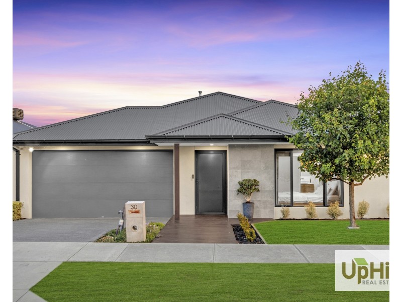 30 Capstone Street, Clyde VIC 3978