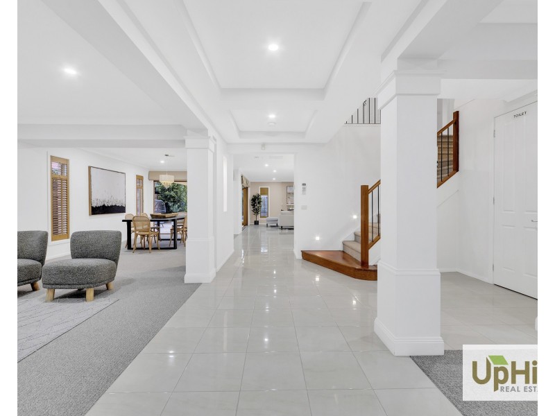 10  Marbelia Drive, Berwick VIC 3806