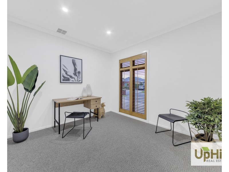 10  Marbelia Drive, Berwick VIC 3806