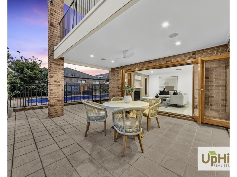 10  Marbelia Drive, Berwick VIC 3806