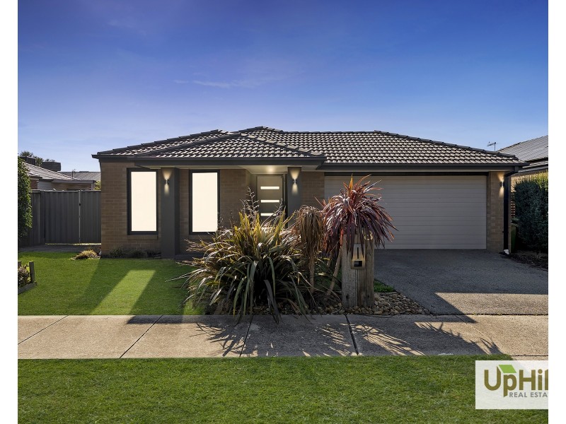 18 Rupert Street, Cranbourne East VIC 3977