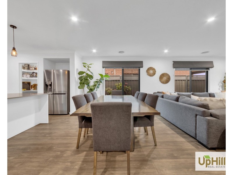 10 Adriatic Circuit, Clyde VIC 3978