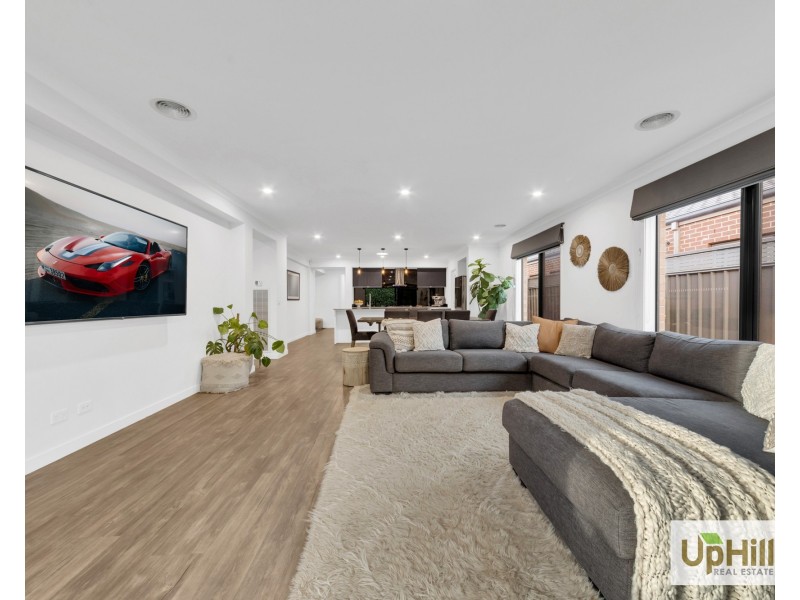 10 Adriatic Circuit, Clyde VIC 3978