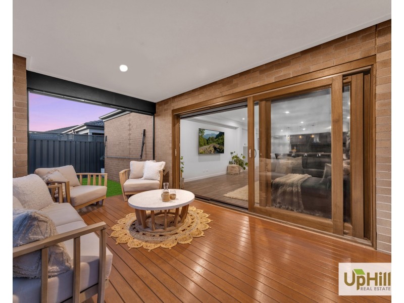 10 Adriatic Circuit, Clyde VIC 3978