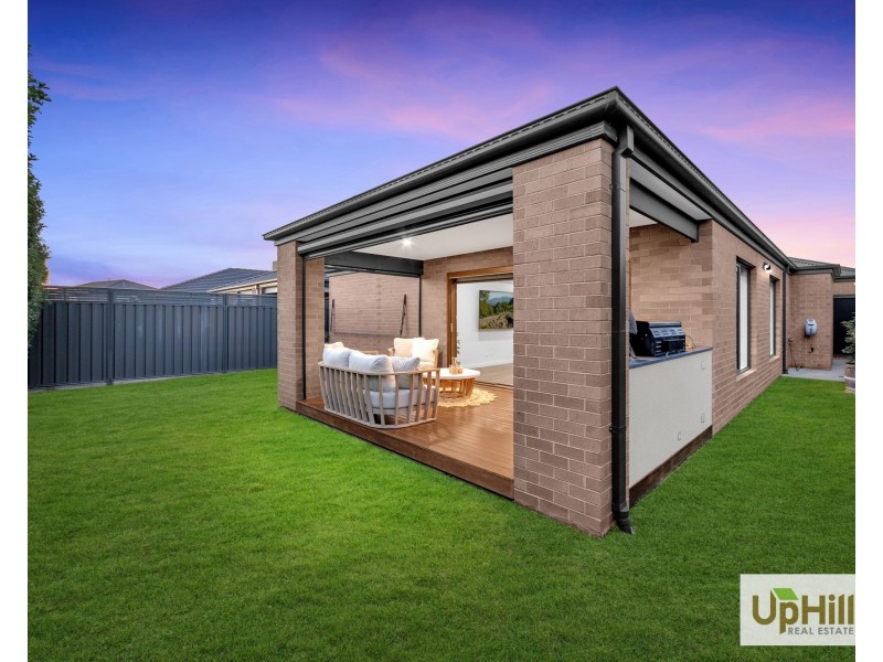 10 Adriatic Circuit, Clyde VIC 3978