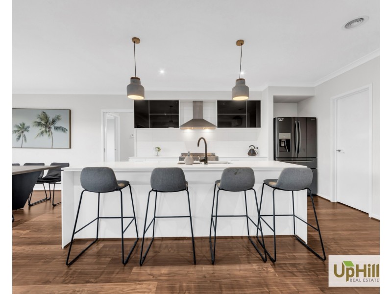 28 Abundance Circuit, Clyde VIC 3978