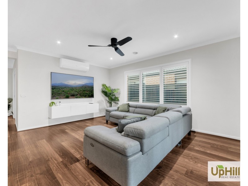 28 Abundance Circuit, Clyde VIC 3978