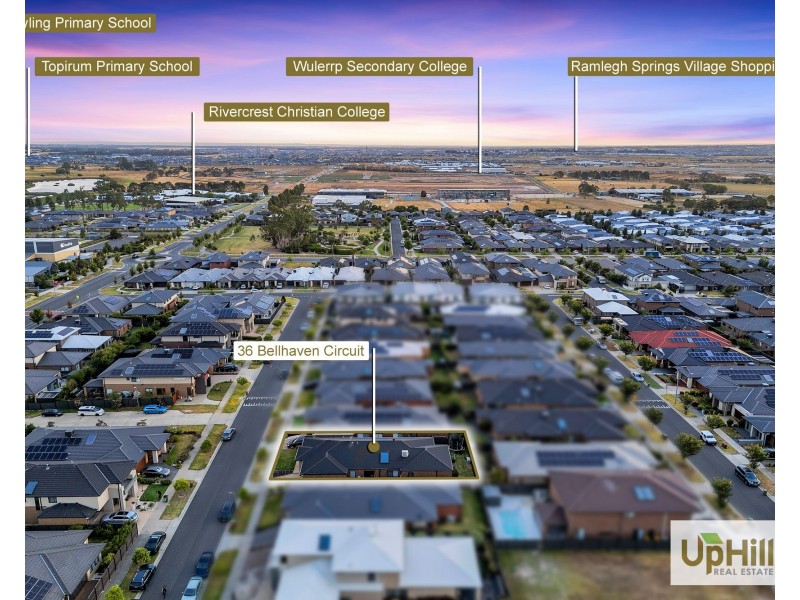 36 Bellhaven Circuit, Clyde North VIC 3978