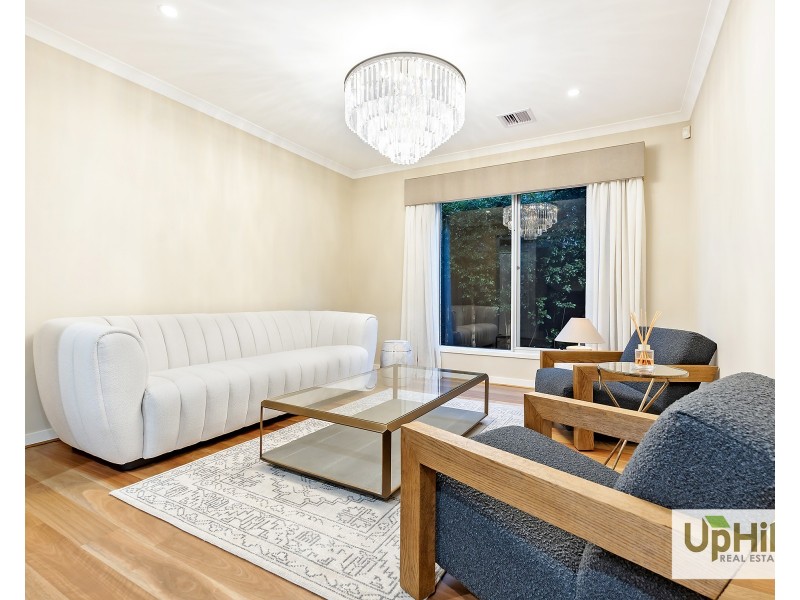 24 Deoro Parade, Clyde North VIC 3978