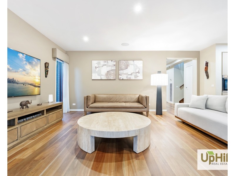 24 Deoro Parade, Clyde North VIC 3978