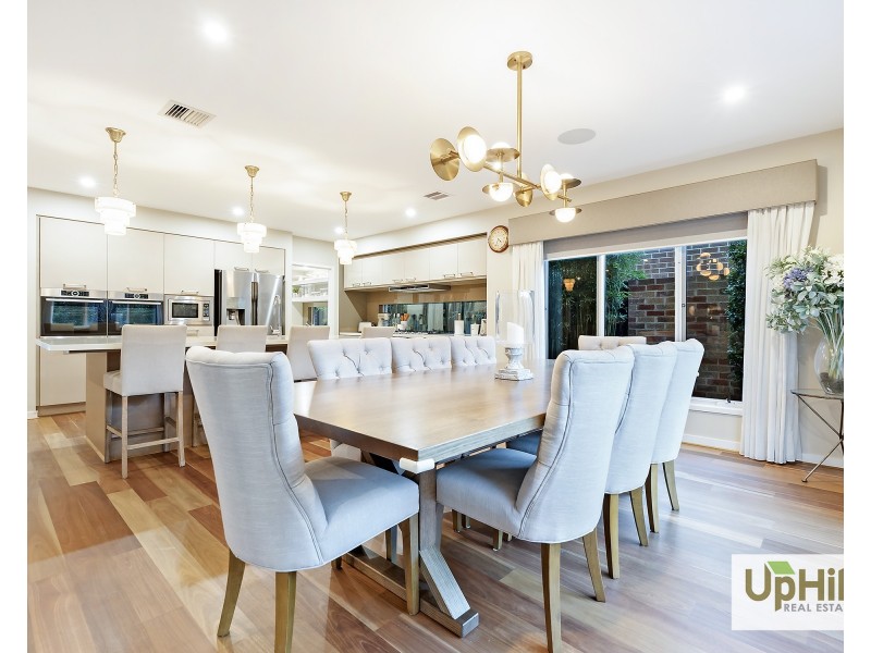 24 Deoro Parade, Clyde North VIC 3978