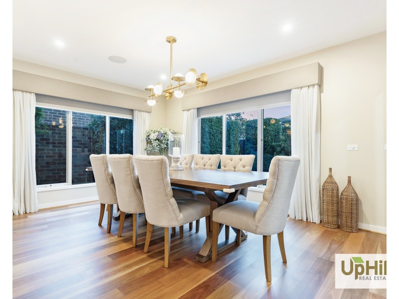 24 Deoro Parade, Clyde North VIC 3978