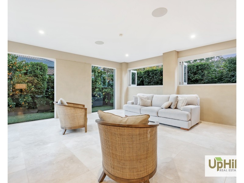 24 Deoro Parade, Clyde North VIC 3978