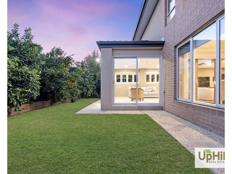 24 Deoro Parade, Clyde North VIC 3978