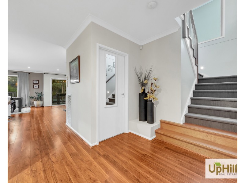 13 Murgese Circuit, Clyde North VIC 3978