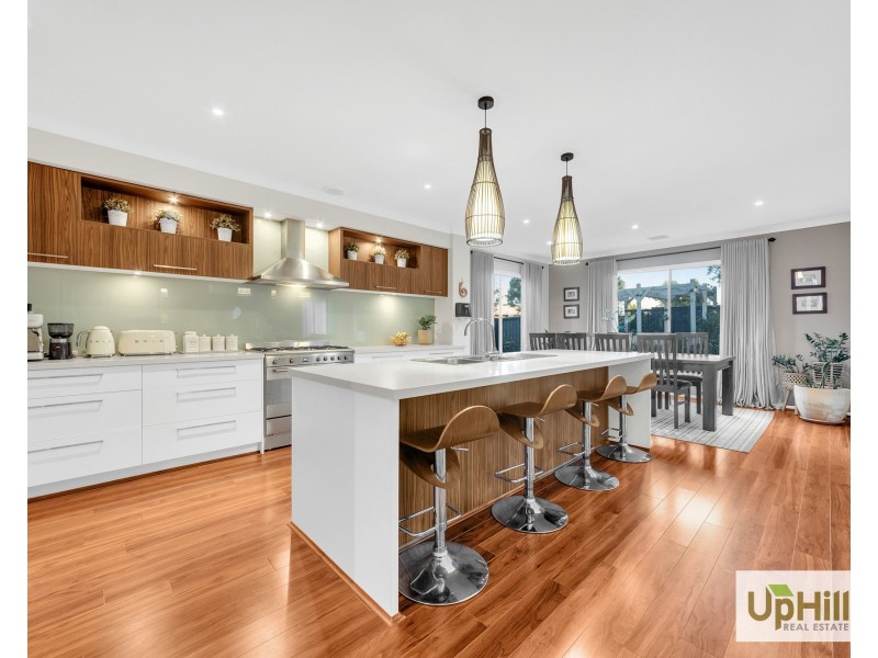 13 Murgese Circuit, Clyde North VIC 3978