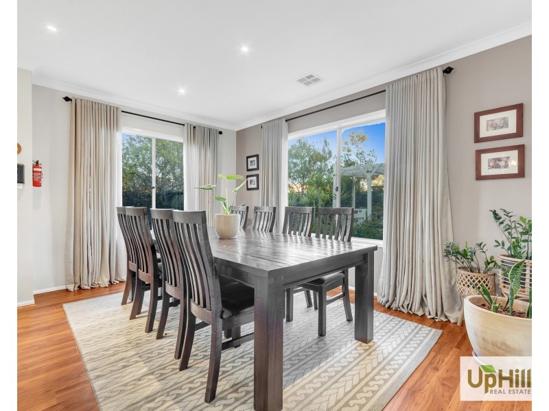 13 Murgese Circuit, Clyde North VIC 3978