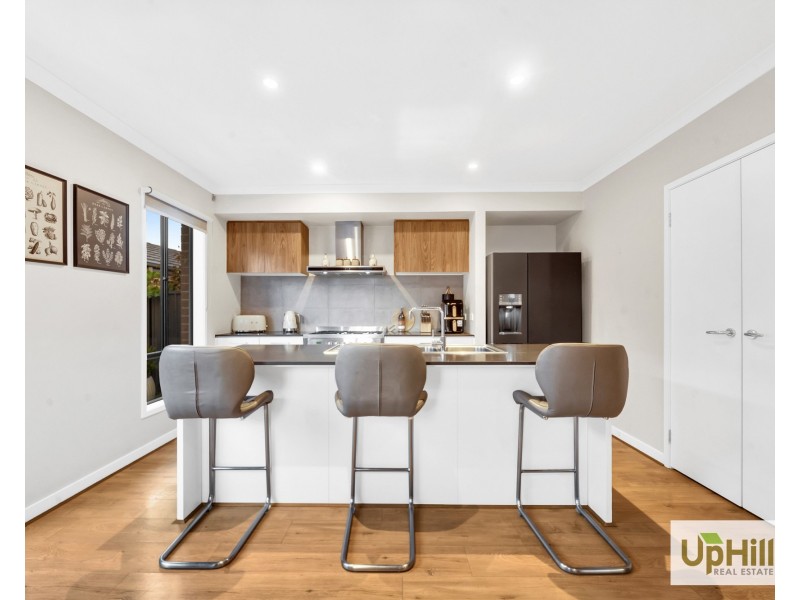 34 Yaralla Circuit, Clyde VIC 3978