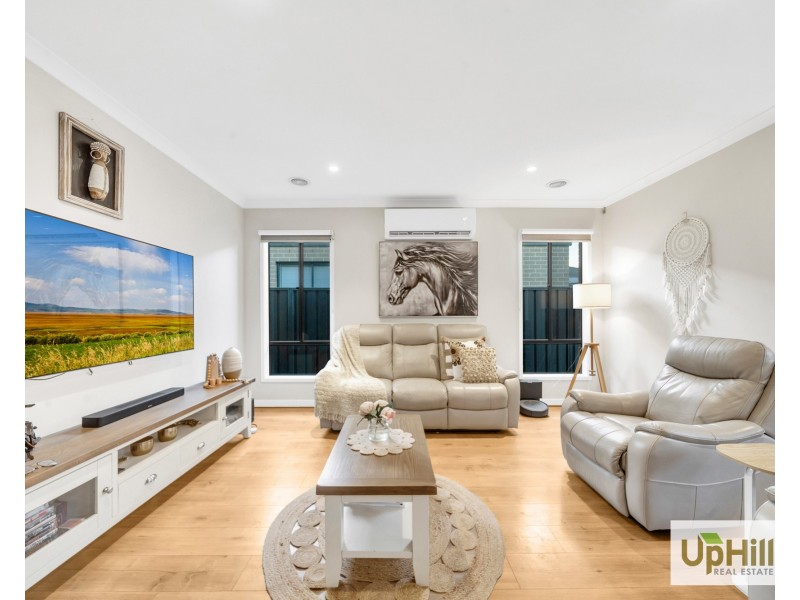 34 Yaralla Circuit, Clyde VIC 3978