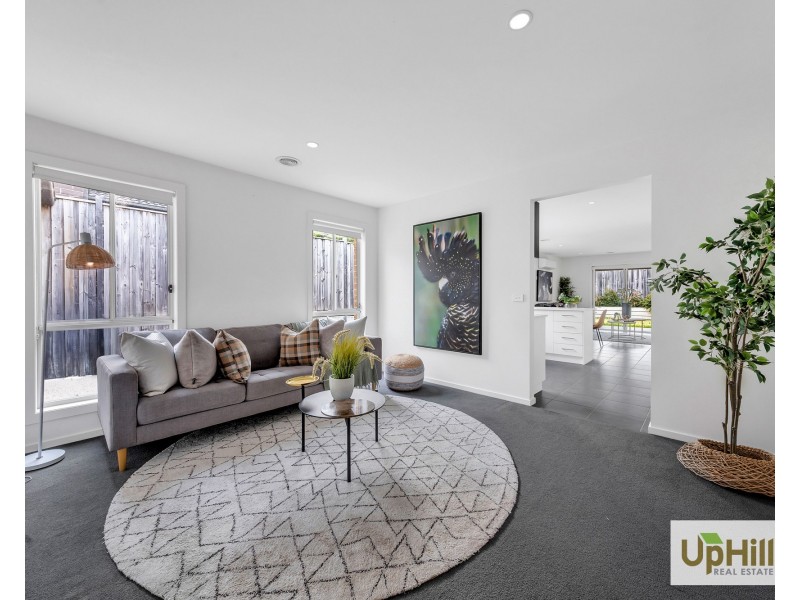 20 Canyon Avenue, Clyde VIC 3978