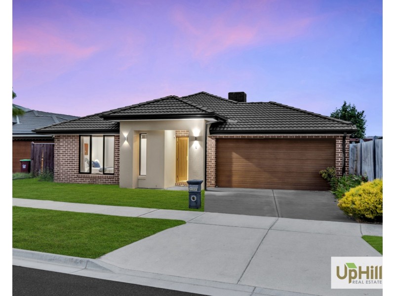 4 Hollybush Avenue, Clyde VIC 3978