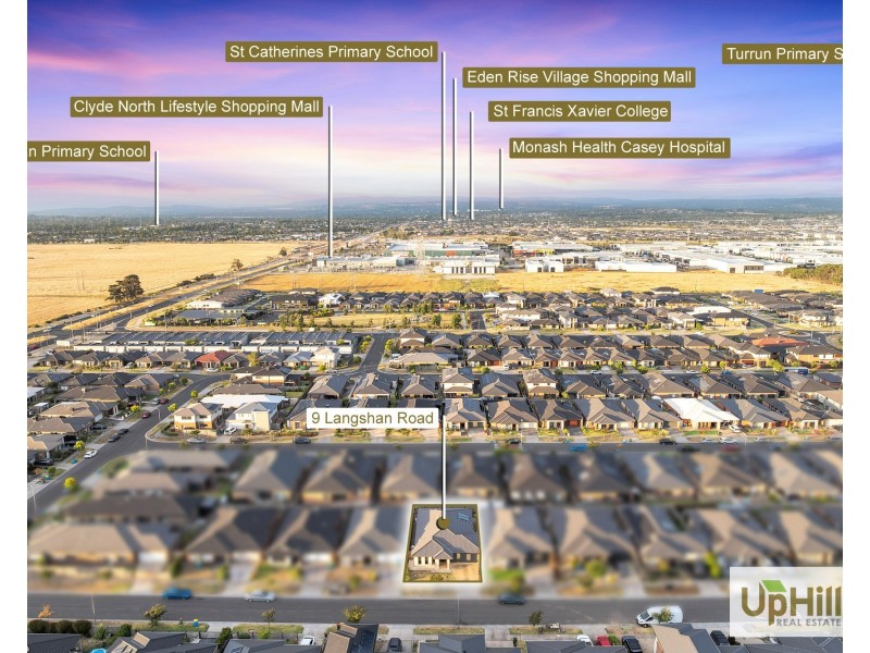 9 Langshan Road, Clyde North VIC 3978