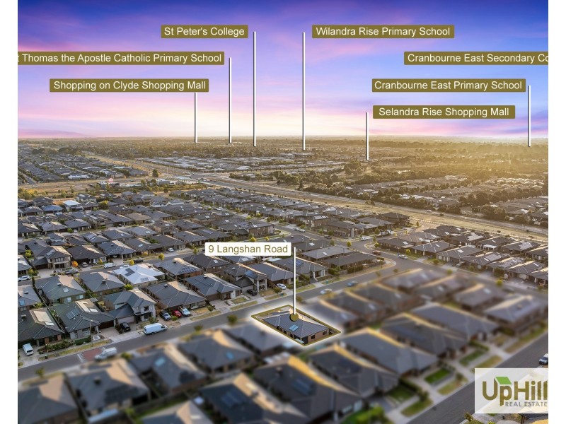 9 Langshan Road, Clyde North VIC 3978