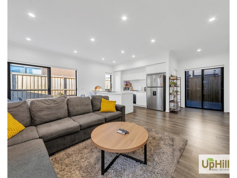 79 Plymouth Boulevard, Clyde North VIC 3978