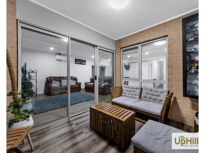 7 Undara Road, Clyde North VIC 3978