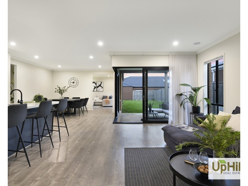 1 Swanston Street, Clyde VIC 3978