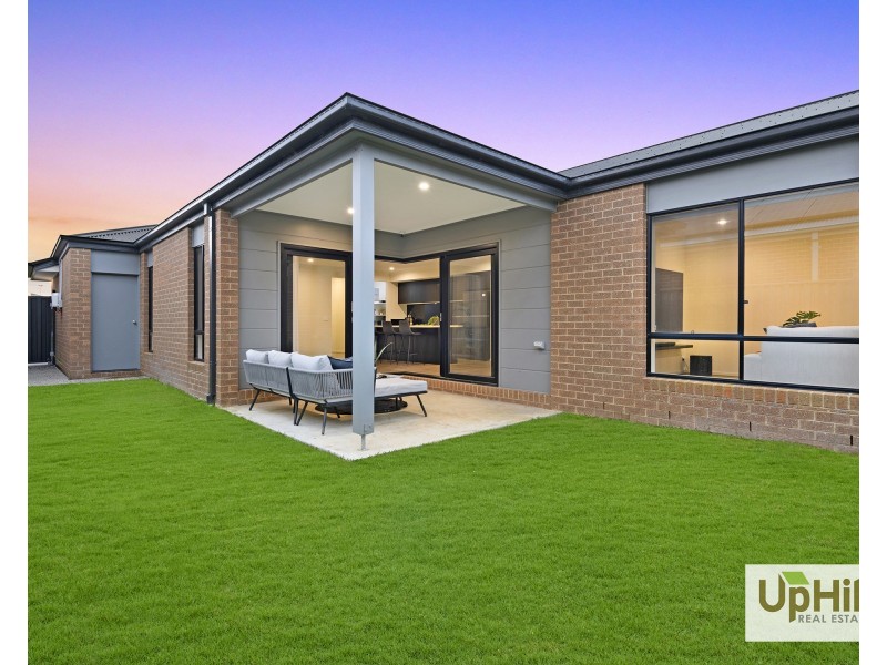 1 Swanston Street, Clyde VIC 3978