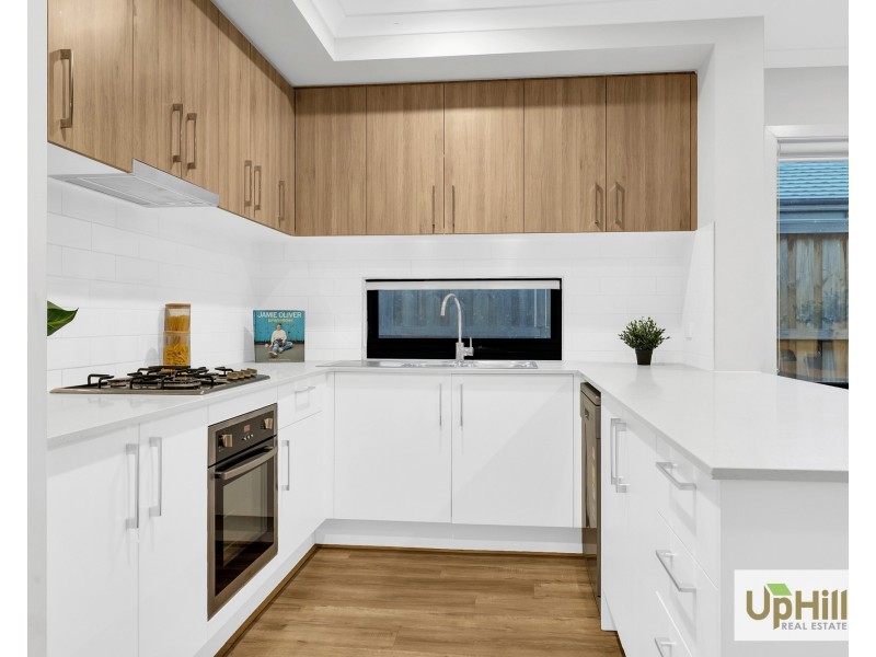 12 Segur Road, Clyde North VIC 3978