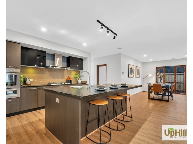 3 Pyrenees Road, Clyde VIC 3978