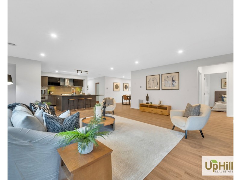 3 Pyrenees Road, Clyde VIC 3978