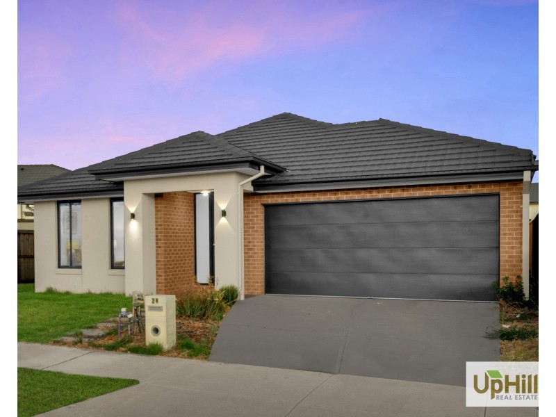 28 Carradale Road, Clyde North VIC 3978